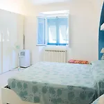 063 - Casa Del Corso, 200m Dal Mare E Apartamento